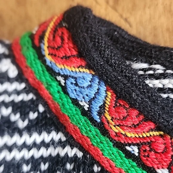 Vintage 90s wool Dale of Norway Scandinavian sweater 50 M L EUC - Picture 8 of 17